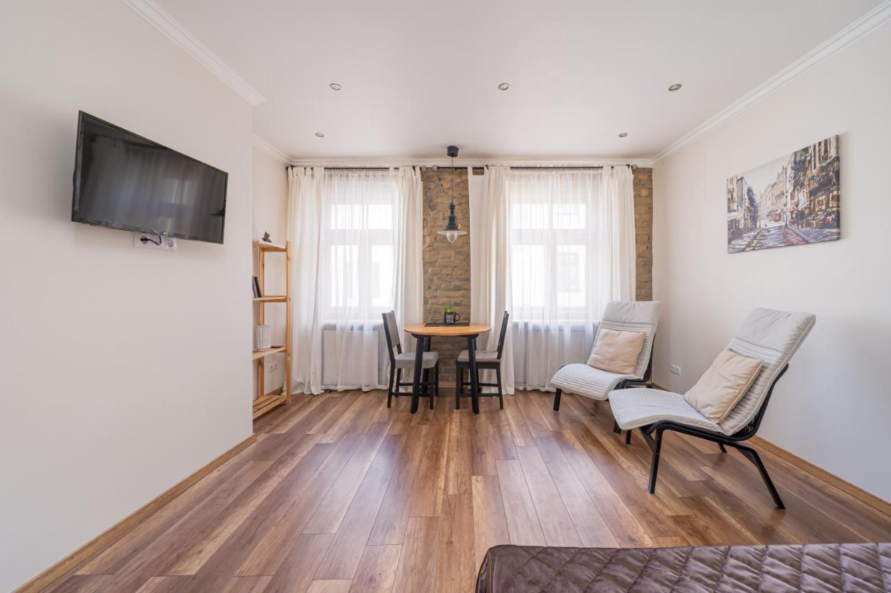 Top-Floor Studio With Courtyard View In Unesco Area, Murnieku Street Residence Riga Exterior foto
