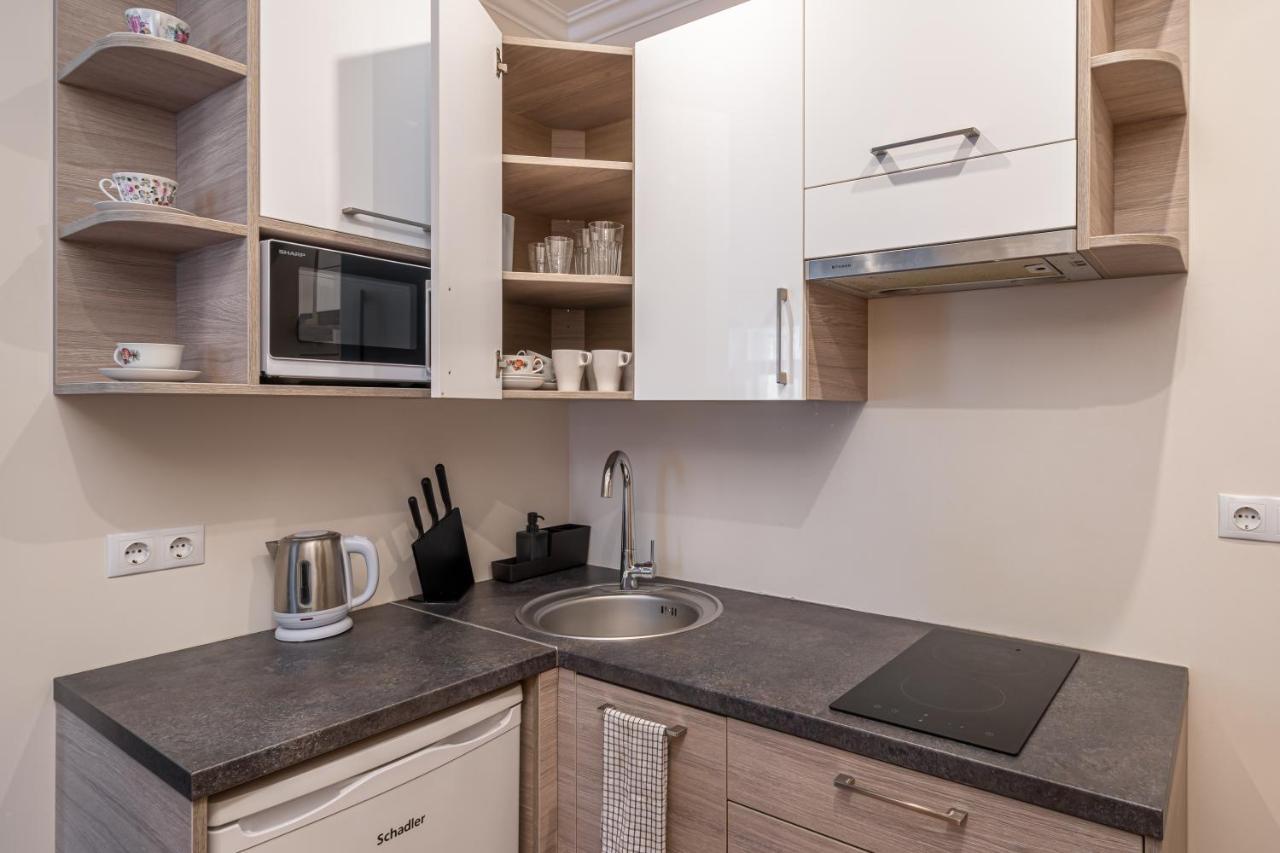 Top-Floor Studio With Courtyard View In Unesco Area, Murnieku Street Residence Riga Exterior foto